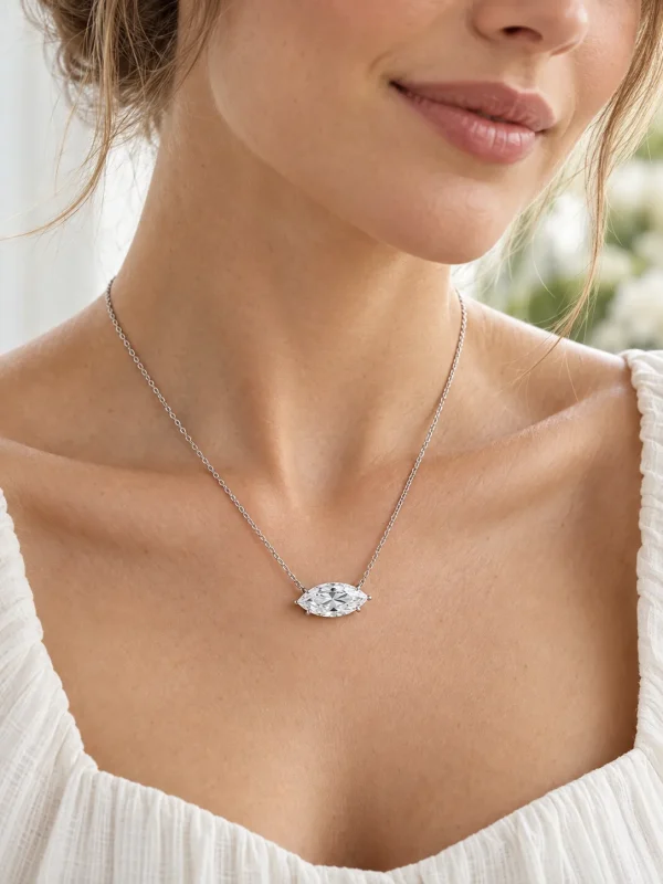 S925 sterling silver pendant necklace with 5CT moissanite - view 1